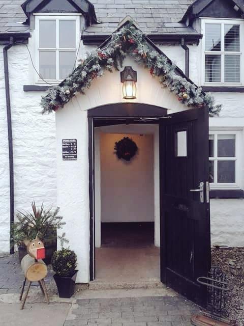 Garway Moon Inn Экстерьер фото